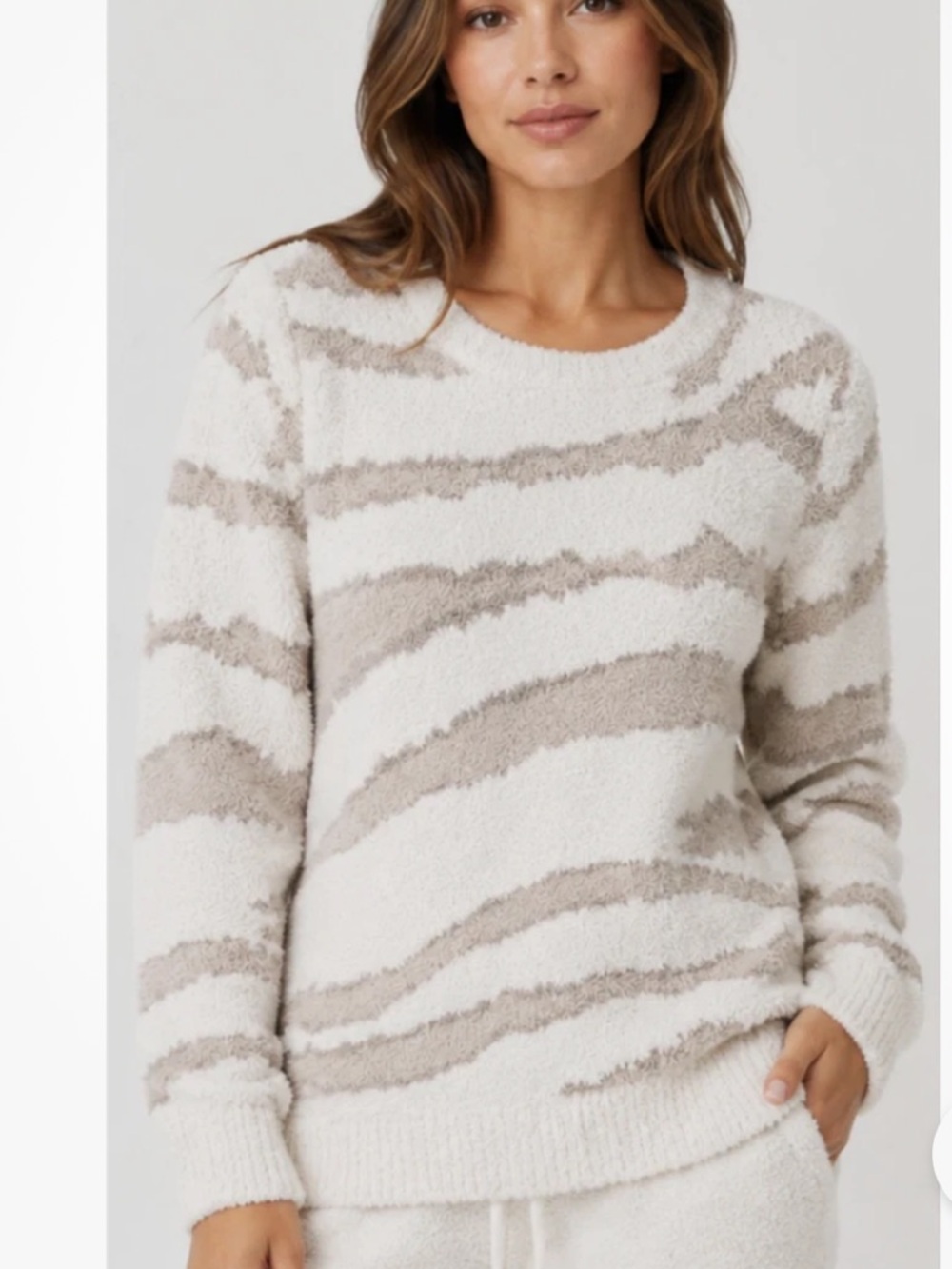 Barefoot Dreams Cozychic Seaside Cream Zebra Crew Neck Sweater Size Large